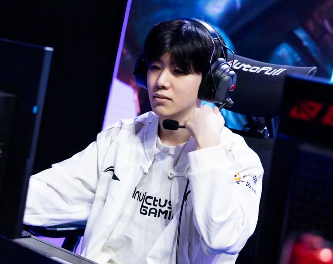 不仅限于形 不仅限于形