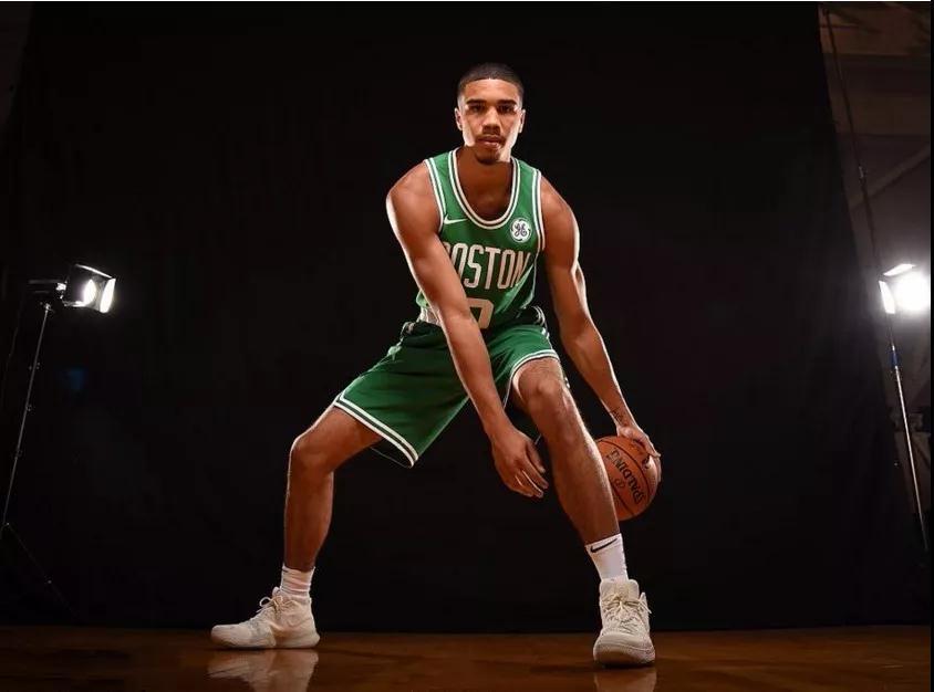 在去年的一 在去年的一